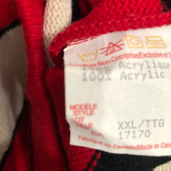 *RARE* VINTAGE CHICAGO BLACKHAWKS CCM HERITAGE SWEATER JERSEY MADE IN CANADA - Picture 7 of 7